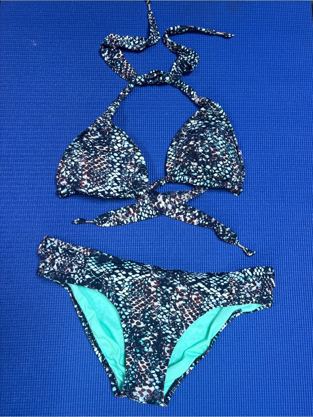 Athleta Snakeskin Print Bikini Set Medium Mint Green Lined Swimwear